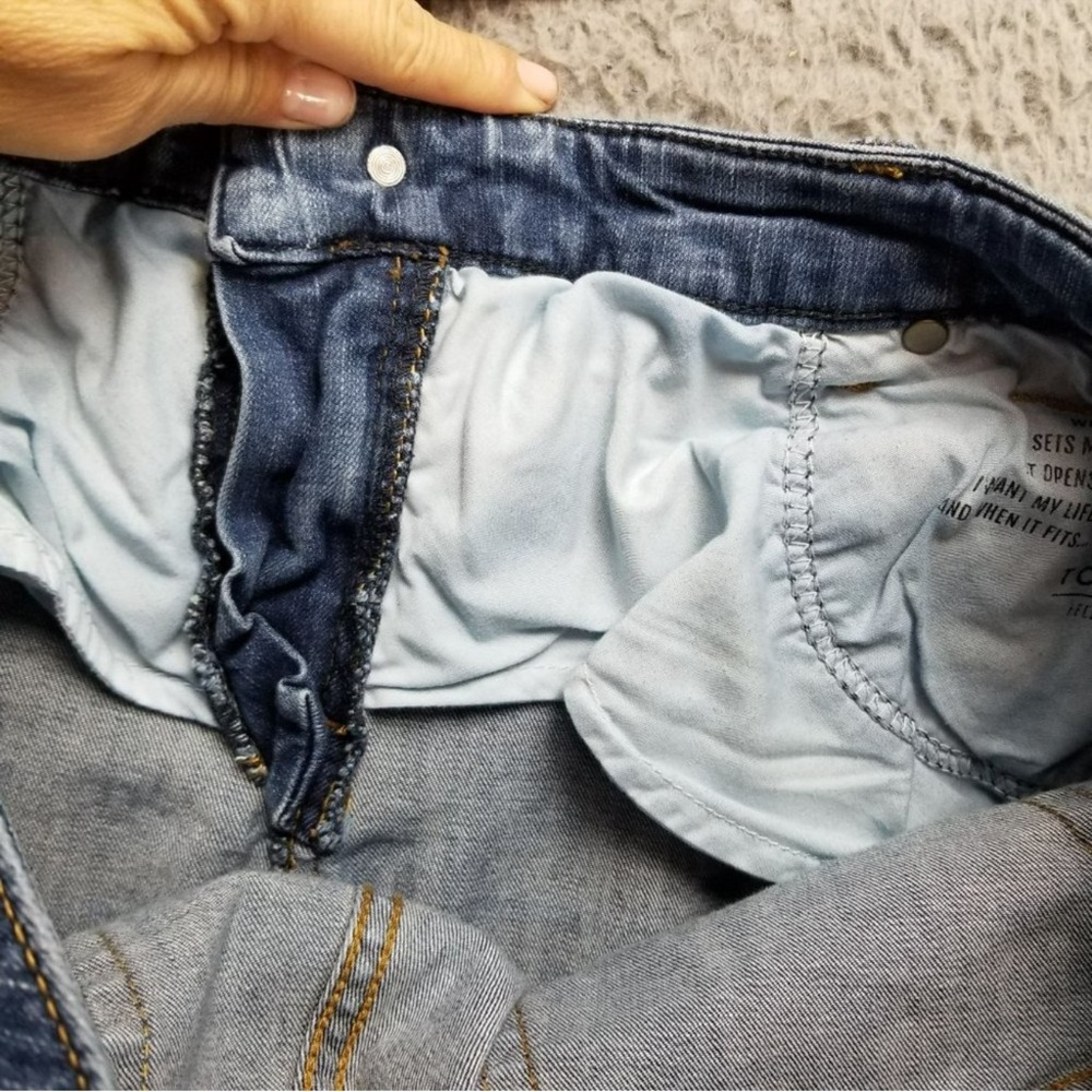 Torrid Jeans Womens 14 Medium Wash Stretch Mid Rise Boyfriend Straight *Read* - Picture 11 of 16
